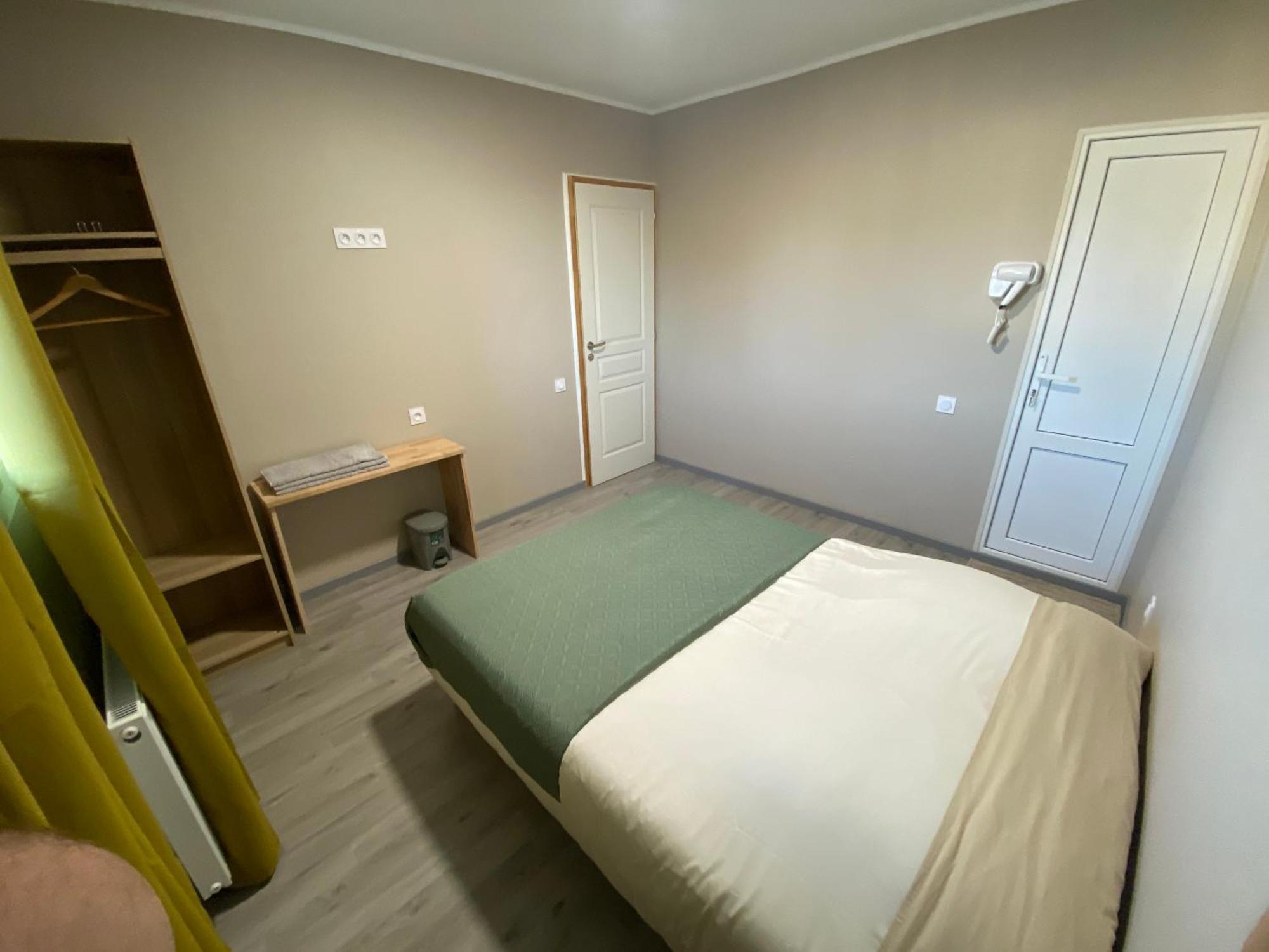 Maison Ok Riba Aeroport Merignac Bed and Breakfast Eksteriør billede